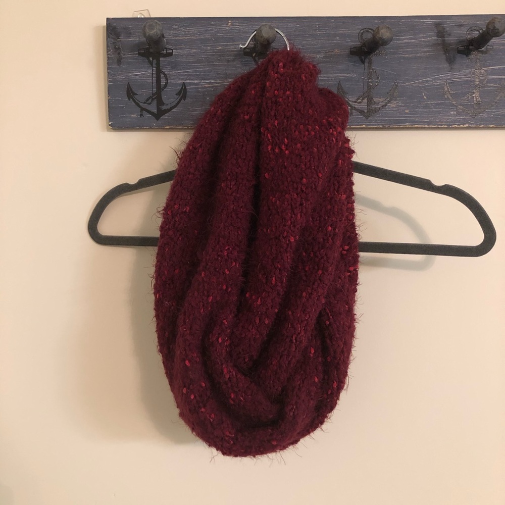 NWOT cuddl duds cozy scarf